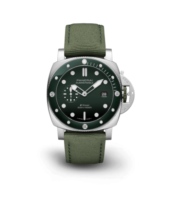 Submersible Green QuarantaQuattro ESteel? Verde Smeraldo 44mm